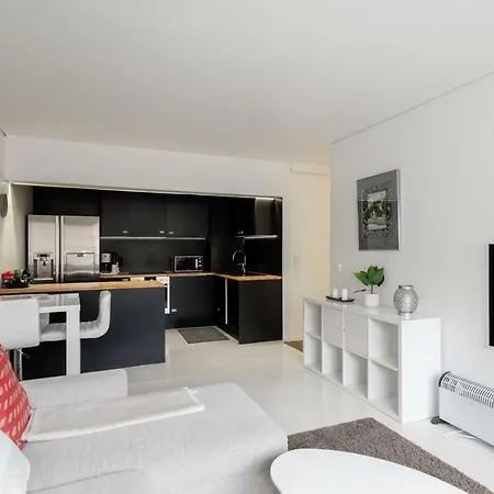 Apartman Design District *